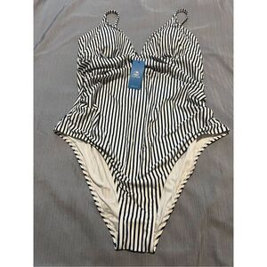 NWT Cupshe blue and white striped one-piece swimsuit